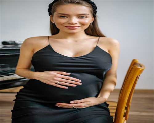 孩子吃母乳时打嗝的原因及解决方法